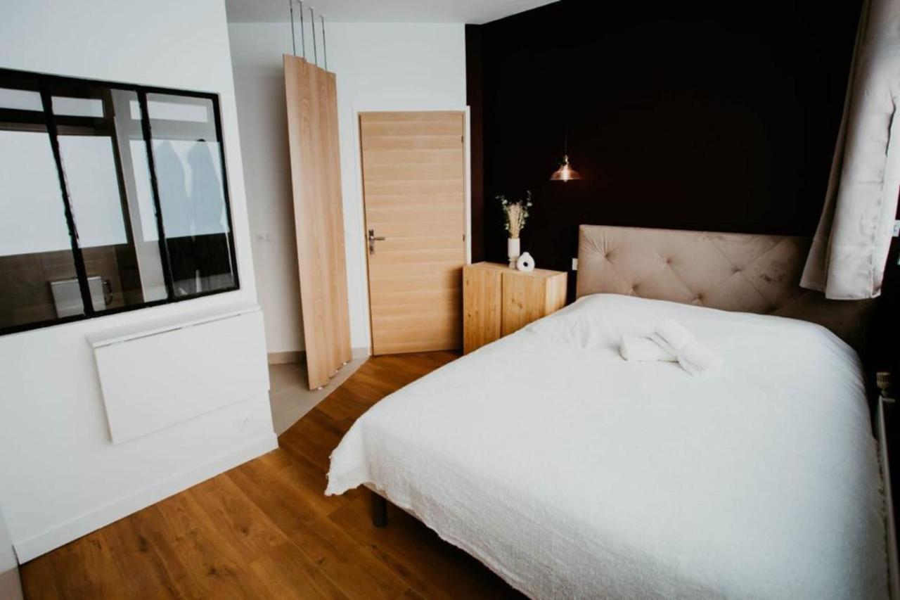 Sweet Love Room - Jacuzzi Privatif Монтрёй Экстерьер фото